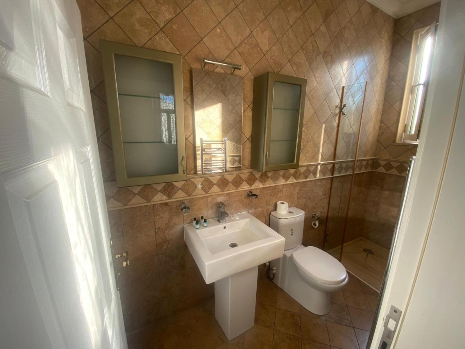 Lord'S Residence Boutique Hotel Kyrenia  Bagian luar foto